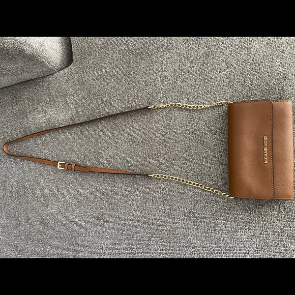 Michael Kors crossbody - Picture 2 of 2